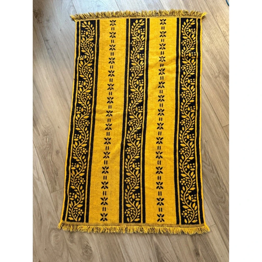 Vintage Martex Bath Towel Yellow Navy Blue Floral Reversible Fringe 100% Cotton